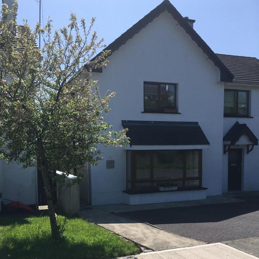Summer Cottage In Kinsale Exterior photo